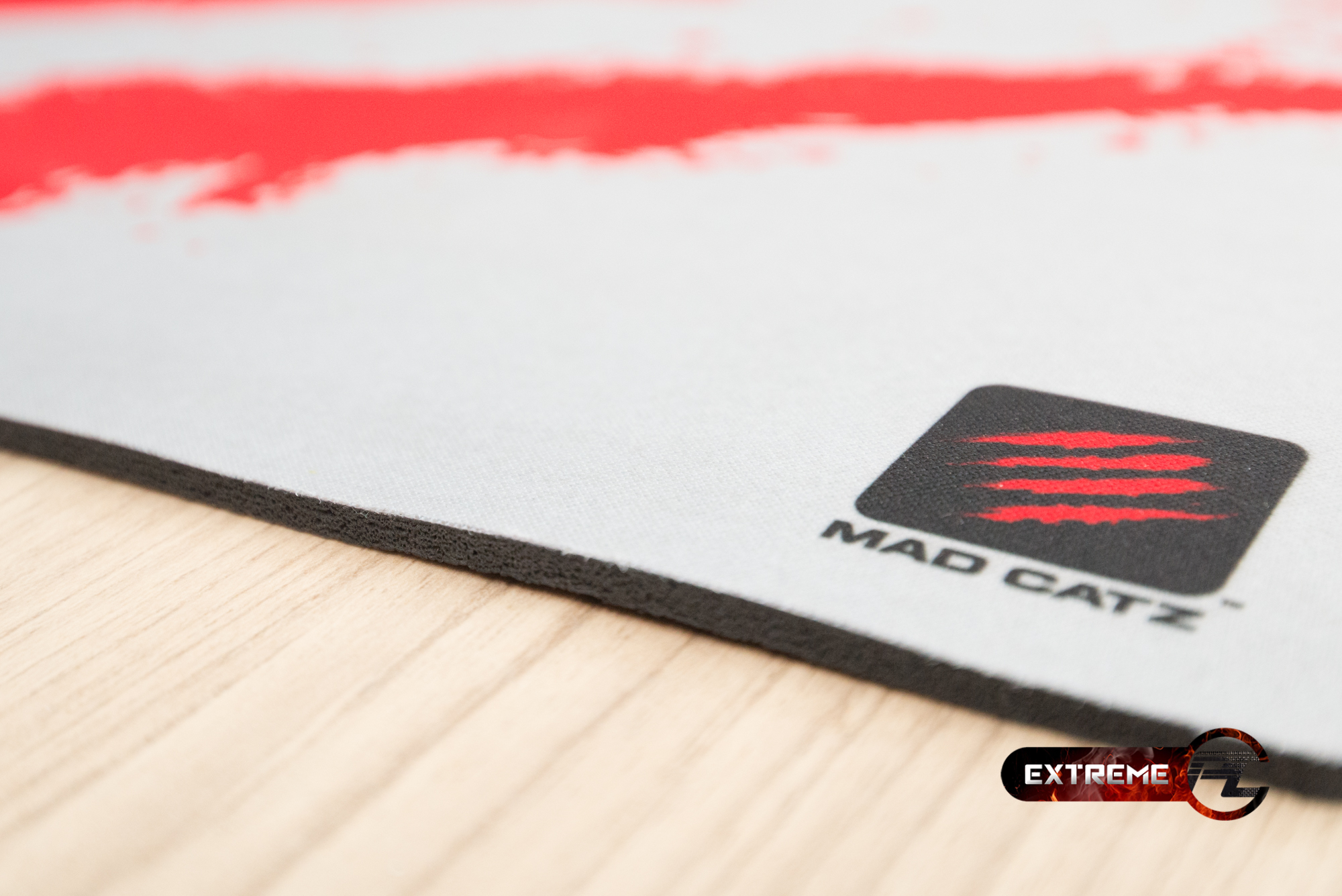 Review: MAD CATZ G.L.I.D.E. 5 Gaming Surface XXL