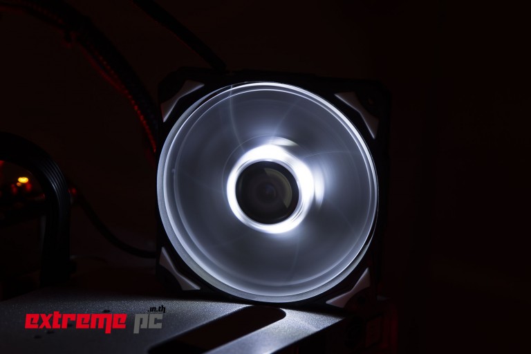 Review: ID-COOLING PL 12025 พัดลมไฟ LED สุดเท่ 3 สีสวยงาม