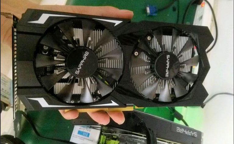 ภาพหลุดเป็นชิ้นๆ Sapphire Radeon RX 470 Platinum Edition และ RX 460