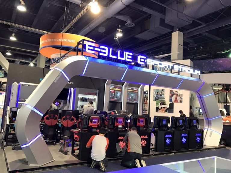 PR:E-BLUE บุกตลาดโลก นำเกมมิ่งพีซี Hybrid-Tower Monitor เครื่องแรกของโลกแสดงในงาน CES 2017