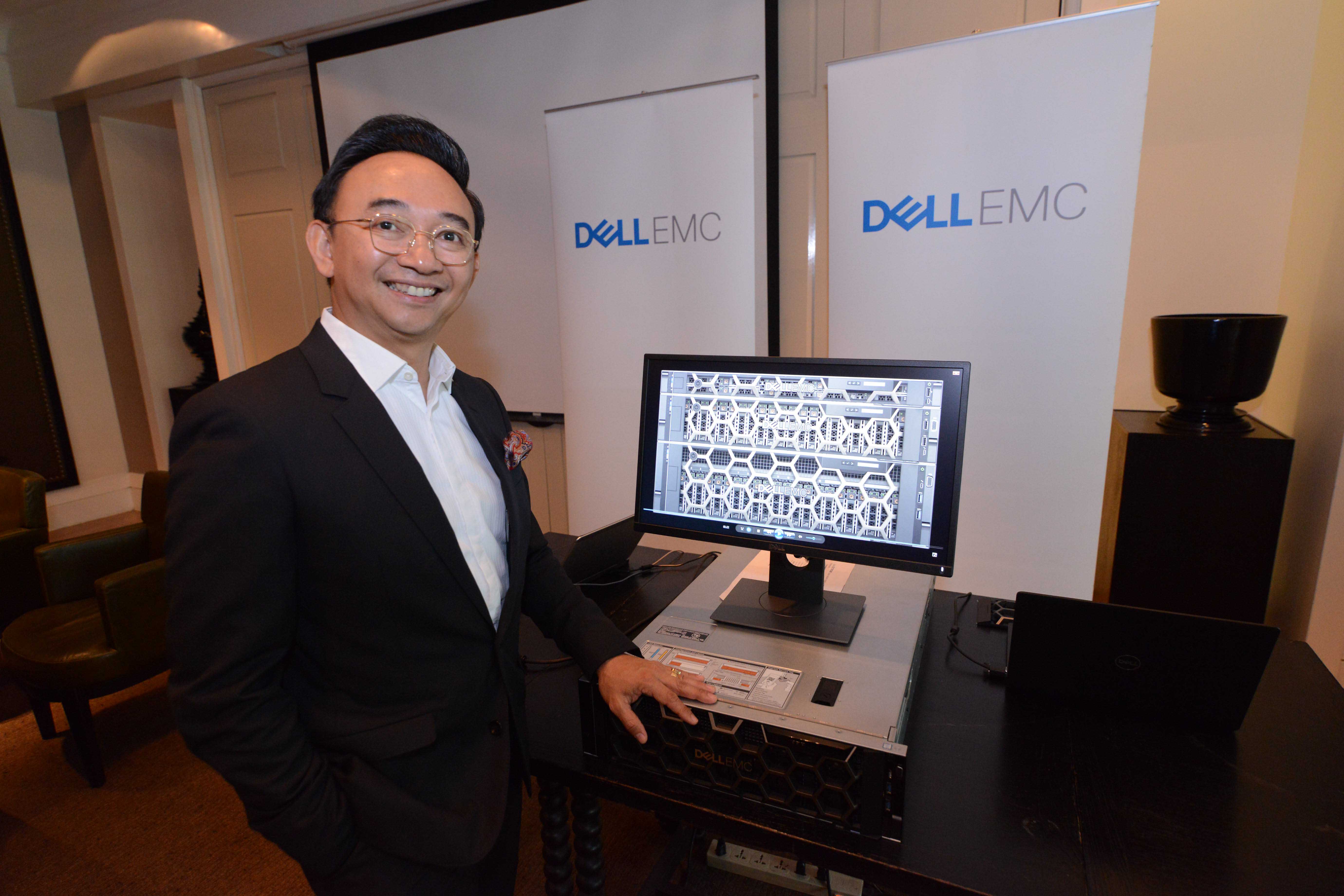 01 Dell EMC