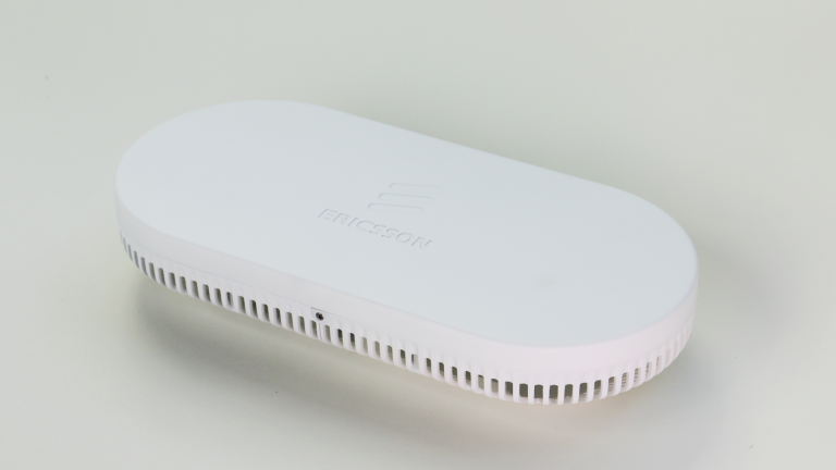 อีริคสันเปิดตัวผลิตภัณฑ์ใหม่  Small Cell Solutions เพิ่มขึ้นอีก 3 รุ่น