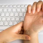 6-Best-Foods-for-Carpal-Tunnel-Syndrome-01-722×406