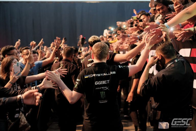 GESC THAILAND DOTA 2 PRO CIRCUIT MINOR การแข่งขันอีสปอร์ตแมทช์แรกในประเทศไทยที่ได้รับการรับรองจาก Valve ที่เราทุกคนต่างรอคอย กับ 6  ไฮไลท์ที่คุณจะไม่ได้เจอในงานอื่น อย่าพลาด วันที่ 11-12 พฤษภาคม 2561 ณ ไบเทค บางนา ฮอลล์ 106