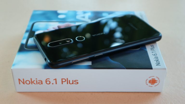 รีวิว Nokia 6.1 Plus สมาร์ทโฟน Android One สเปคโดนใจ รูปทรงสวยดูดี