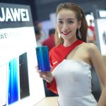 HUAWEI nova 4 (1)