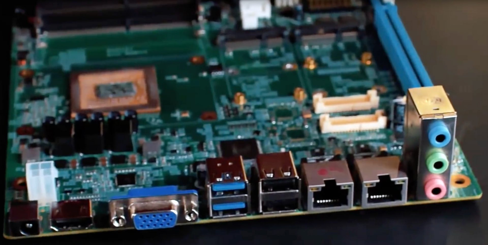 พี่จีนเตรียมวางขายซีพียู Zhaoxin KX-6000-series ในเร็ว ๆ นี้ พร้อมเผยผล ...