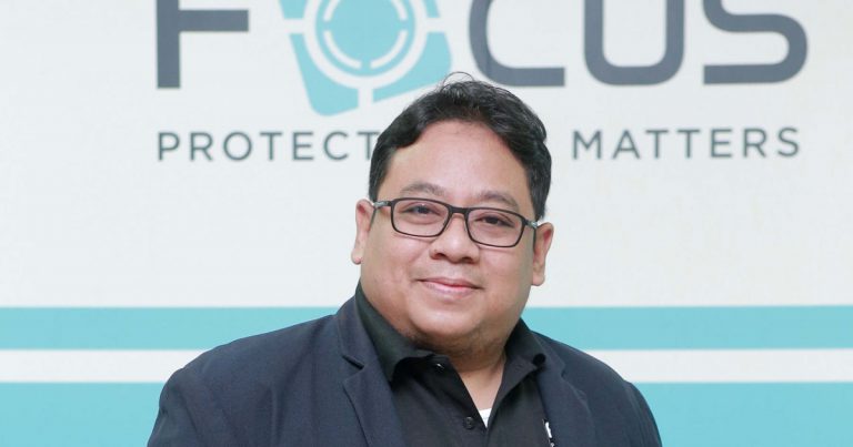 ฟิล์มและกระจกกันรอยโฟกัส เดินหน้าโครงการเพื่อสังคม จัดทำ Face Shield มอบบุคลากรทางการแพทย์