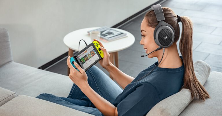 พร้อมออกศึกได้ทุกเมื่อ !  CORSAIR เปิดตัวหูฟังเกมมิ่ง HS70 Bluetooth  สวมใส่สบายด้วยงานคราฟต์ระดับพรีเมี่ยม