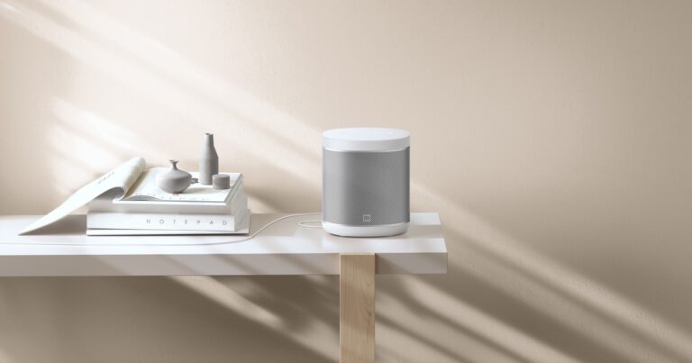 เสียวหมี่ ประเทศไทย ประกาศวางจำหน่าย Mi Smart Speaker ลำโพงอัจฉริยะ  จัดเต็มทุกความบันเทิง พร้อมเชื่อมต่อสั่งการอุปกรณ์ในบ้านได้