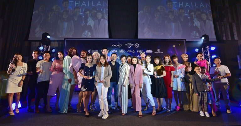 กระหึ่มโซเชียล! ทัพอินฟลูเอนเซอร์ทุกสายคอนเทนต์  ร่วมงาน Thailand Influencer Awards 2020 จัดโดยเทลสกอร์