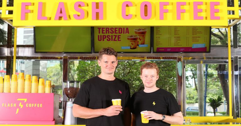 Flash Coffee ฉลองยอดขายทะลุหนึ่งล้านแก้ว  พร้อมแจกโบนัสพิเศษสำหรับบาริสต้าทั้งบริษัท