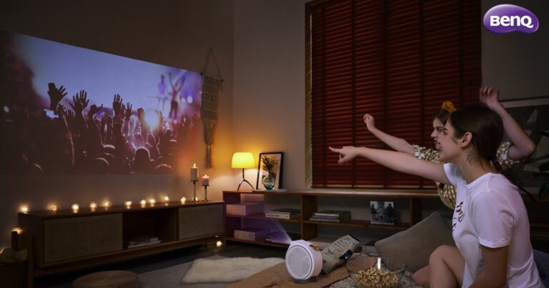 เปิดตัวโปรเจคเตอร์ BenQ GV30 แบบพกพาเครื่องแรกของโลก  ที่ให้สัมผัสถึงพลังเสียงด้วยลำโพงบลูทูธ 2.1 CH เอ็กซ์ตร้าเบส