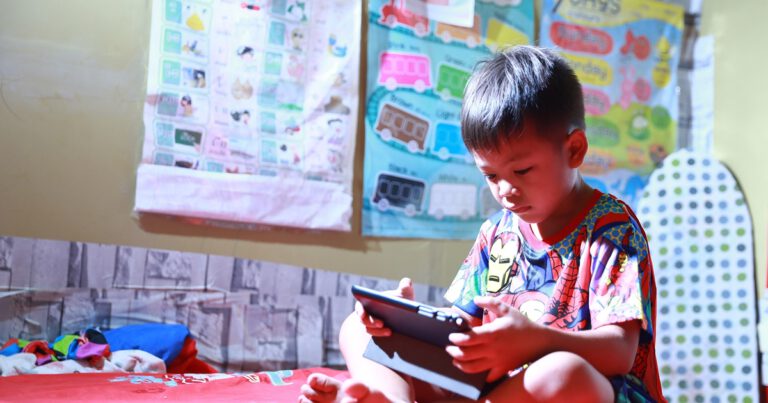 พิษโควิด-19 ส่งผลกระทบการศึกษา กสศ. – ยูเนสโก – ยูนิเซฟ ระดมพันธมิตร จัดประชุมวิชาการระดับภูมิภาคเอเชียตะวันออกเฉียงใต้ เร่งหาทางออก ลดความเหลื่อมล้ำ ฟื้นฟูการเรียนรู้ให้นักเรียน พร้อมจับมือผู้นำการศึกษา 11 ประเทศ ผลักดันแนวทางสนับสนุนศักยภาพครู