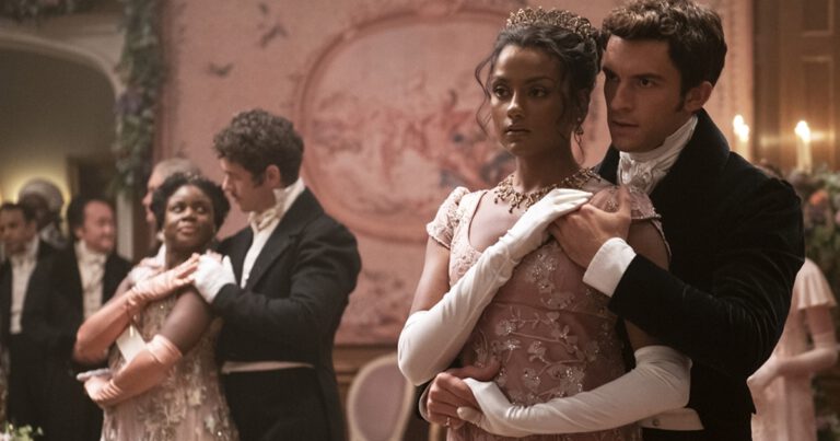 Netflix ปล่อยภาพแรกของหนุ่มสาวจากสังคมชั้นสูง  พร้อมเผยเรื่องราวความรักสุดอลหม่าน  ใน Bridgerton ซีซั่น 2