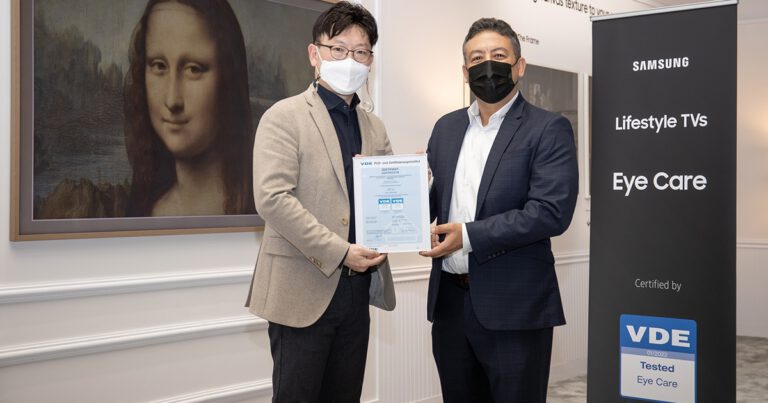 สถาบันชั้นนำระดับโลกยกรางวัลให้ซัมซุง QLED TV และไลฟ์สไตล์ทีวี ปี 2022  เป็นทีวีเพื่อการถนอมสายตาที่มาพร้อมความปลอดภัยและสีสันที่แม่นยำ   