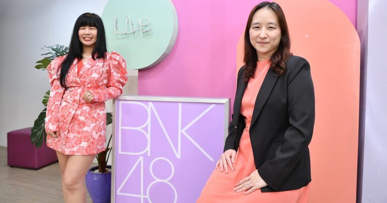 เตรียมเฮ! รับเหรียญ BNK Governance Token ฟรี !! ในรูปแบบ Airdrop ให้ทุกคนร่วมก้าวสู่มิติใหม่ของวงการบันเทิงไปด้วยกัน ภายในงานประกาศเดบิวต์ BNK48 รุ่น 3 อย่างเป็นทางการ 7 กุมภาพันธ์นี้