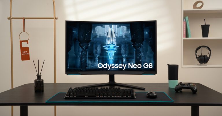 ครั้งแรกของโลก! กับเกมมิ่งมอนิเตอร์จอโค้งระดับ 4K ที่มาพร้อมรีเฟรชเรท 240 Hz  ใน Odyssey Neo G8 รุ่นใหม่ล่าสุดจากซัมซุง
