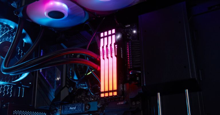 โอเวอร์คล็อกอย่างมีสไตล์ด้วย Kingston FURY Beast DDR5 RGB