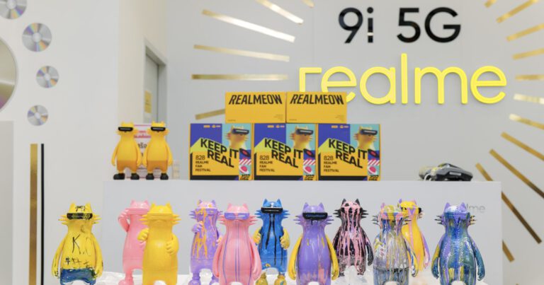 “realme 828 Fan Festival 2022” สร้างปรากฏการณ์สุดยิ่งใหญ่  แฟนเรียลมีร่วมสัมผัสธีม The Rockstar กันอย่างคับคั่ง  พร้อมจับจอง “realme 9i 5G” ได้แล้ววันนี้ที่ realme Brand Shop ทั่วประเทศ