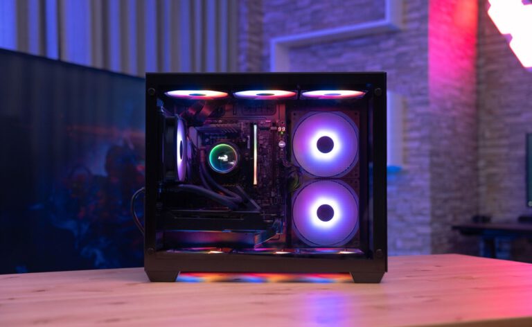 PR: AeroCool พร้อมลุยตลาดเมืองไทยอย่างต่อเนื่อง !!  ด้วยการเปิดตัวผลิตภัณฑ์ใหม่ ด้วยเคสรุ่น Dryft Mini และ Interstella